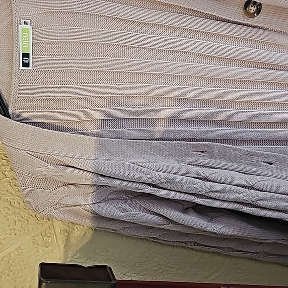 UEU powder pink cable knit cardigan - Picture 7 of 9